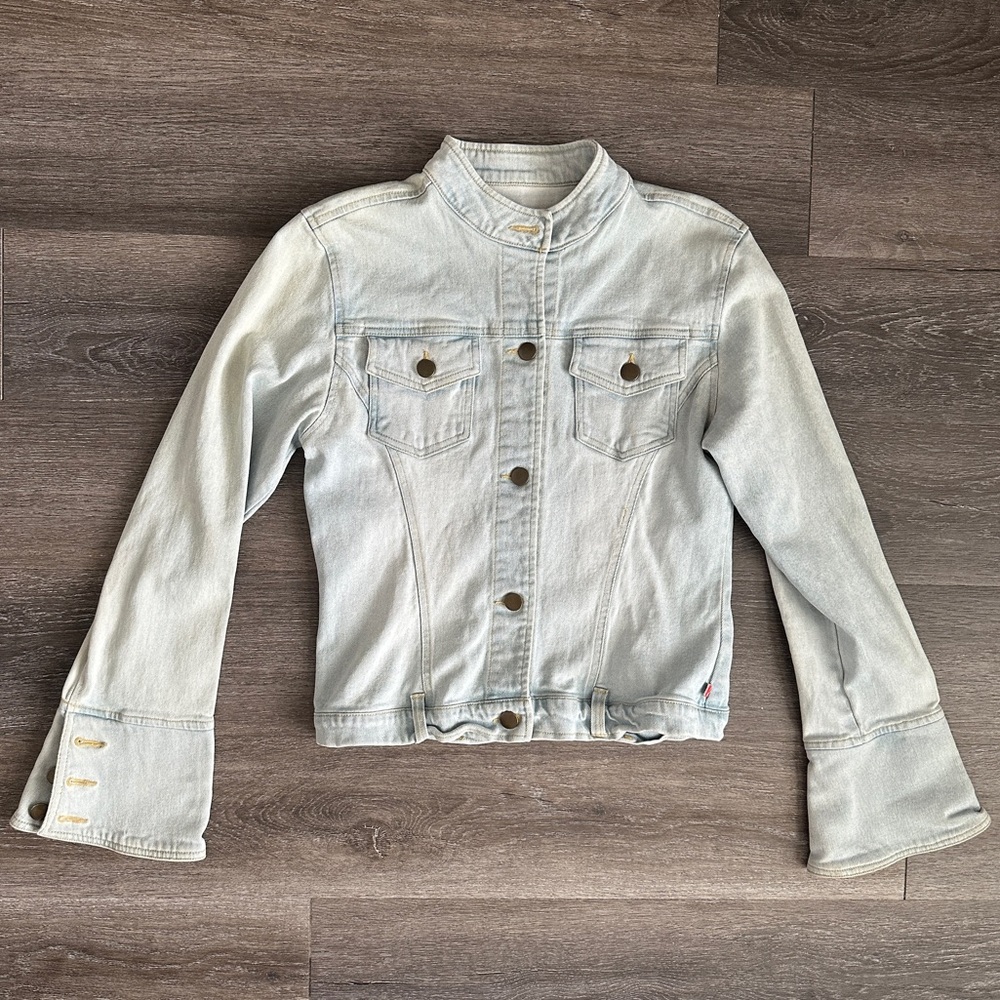 Kali Girl vintage 90s y2k boho light wash bell sleeves denim jacket